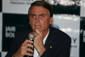 Leia mais sobre o artigo BOLSONARO VISITA MANAUS