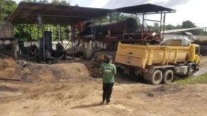 Leia mais sobre o artigo Ipaam interdita fábricas de asfalto sem Licença Ambiental em Itapiranga