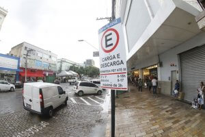 Read more about the article Gratuidade do Zona Azul é prorrogada em Manaus