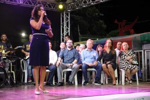 Read more about the article Prefeitura realiza culto ecumênico para celebrar Natal com desabrigados