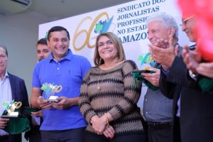 Read more about the article Governador eleito participa da comemoração dos 60 anos do Sindicato dos Jornalistas do Amazonas