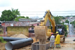 Read more about the article Duplicação de adutora ampliará capacidade de transporte de água e beneficiará um milhão de moradores na capital