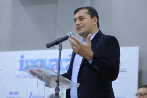 Leia mais sobre o artigo Wilson Lima anuncia medidas para cortar gastos, durante evento com gestores do Governo do Amazonas
