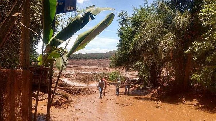 You are currently viewing Barragem da Vale se rompe em Brumadinho (MG)