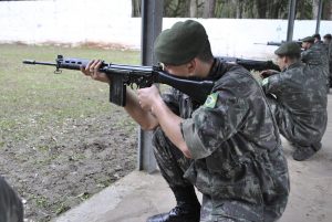 Read more about the article Fuzis do exército com às Polícias Militar e Civil do Amazonas