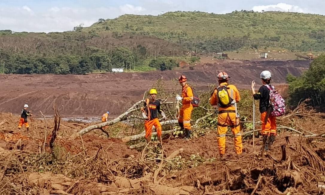 You are currently viewing Sirenes tocam em Brumadinho e alertam moradores sobre risco de novo rompimento