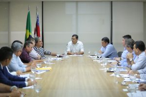 Read more about the article Governador Wilson Lima começa a receber prefeitos do interior