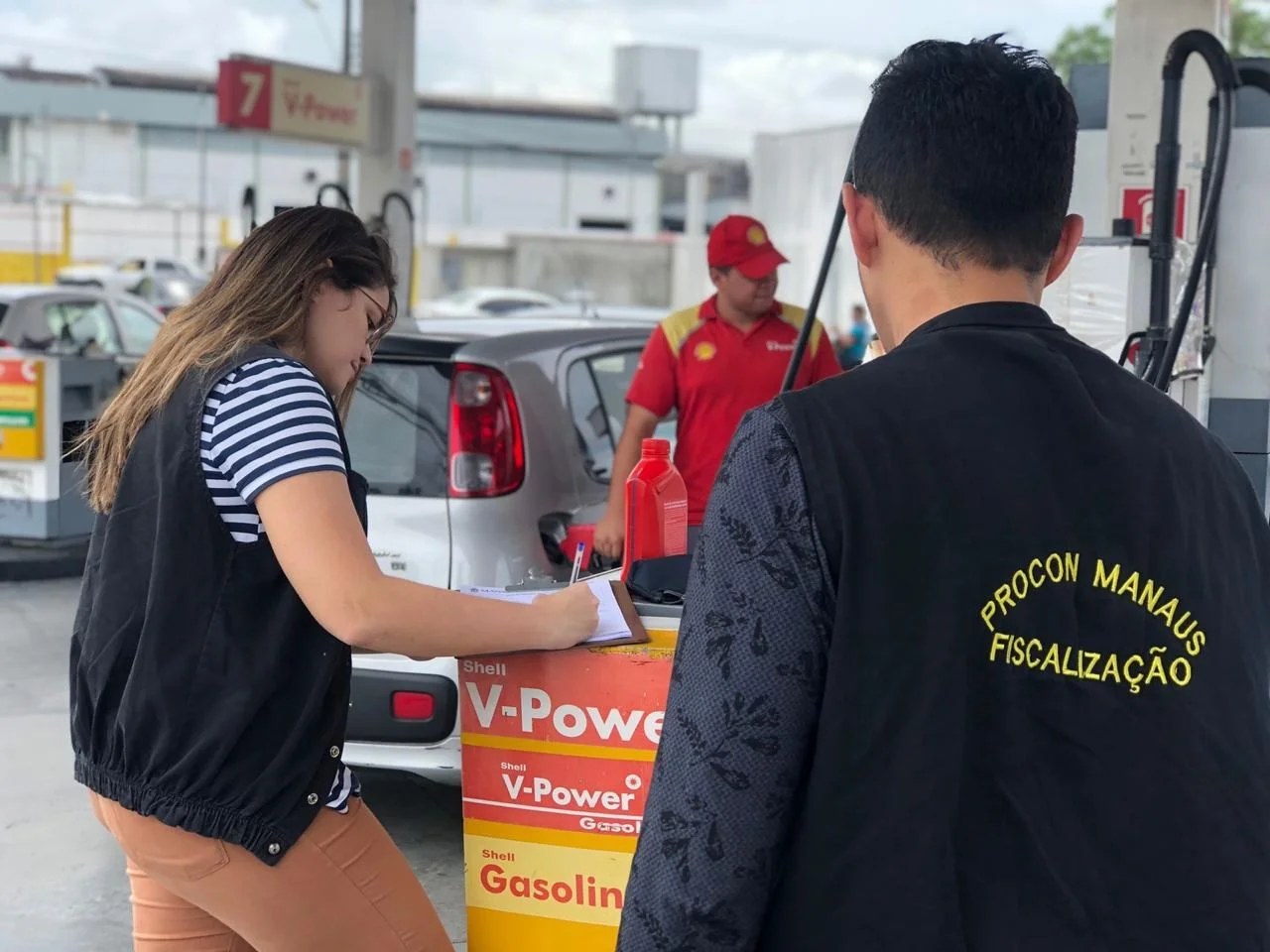 No momento, você está visualizando Postos de combustíveis são multados em Manaus
