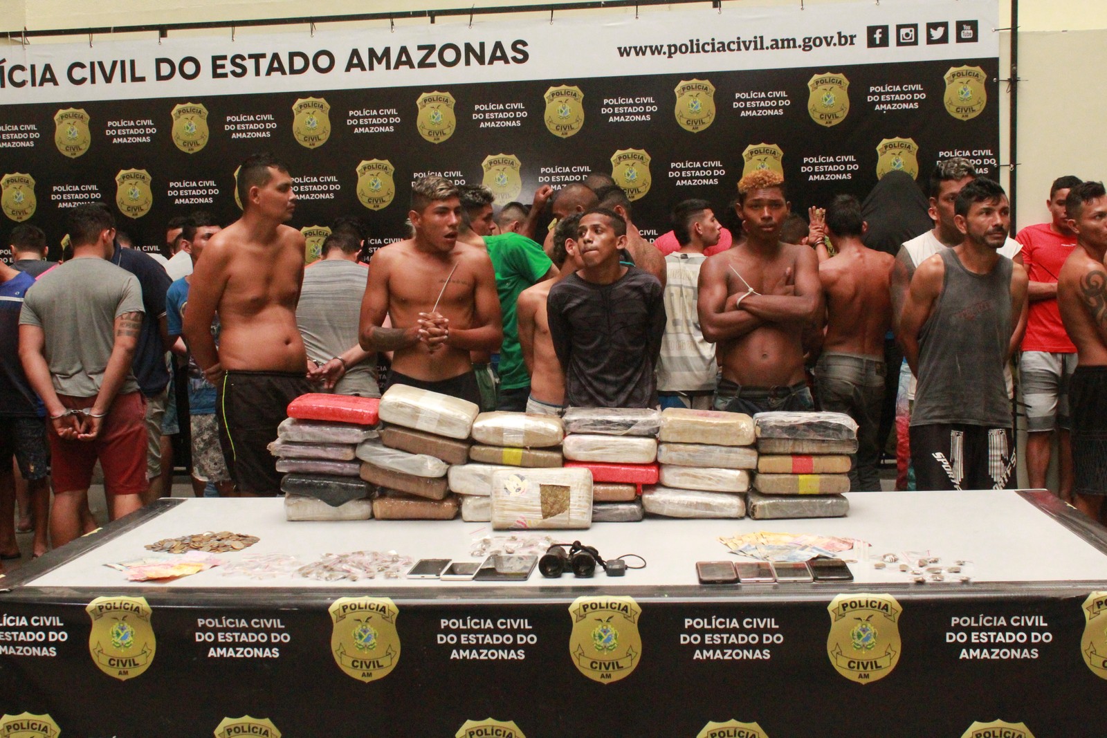 You are currently viewing Operação Pilar 3 prende 80 pessoas e apreende 11 adolescentes na Zona Centro-Sul de Manaus