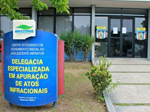 Read more about the article Adolescentes são apreendidos suspeitos de fazerem arrastões em Manaus