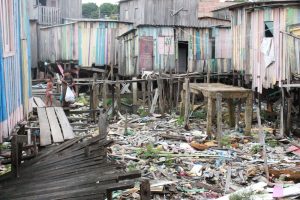 Read more about the article Cheia do Rio Negro afeta moradores de áreas de risco em Manaus