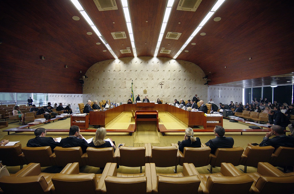 You are currently viewing STF confirma proibição de trabalho insalubre de gestantes e lactantes