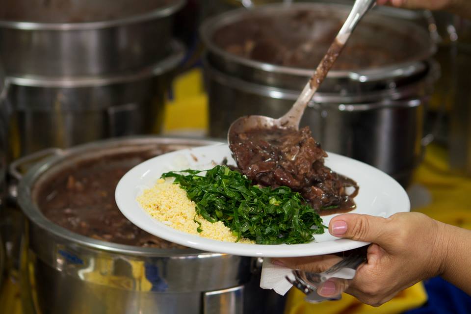 You are currently viewing Neste sábado, GACC-AM realiza a 20ª edição da feijoada beneficente