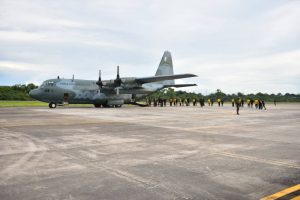 Read more about the article Mais 17 presos no Amazonas são transferidos para presídios federais