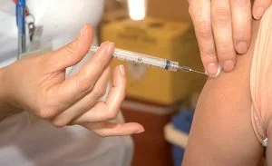 Leia mais sobre o artigo Dia D de vacinação contra gripe acontece neste sábado (4) em todo o Brasil