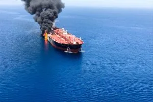 Leia mais sobre o artigo Marinha dos EUA volta a fazer acusações contra Irã em incidente com navios