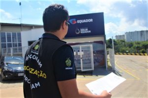 Read more about the article Procon notifica refinarias de Manaus por não repassarem aos postos a redução do preço do diesel e da gasolina determinada pelo Governo Federal