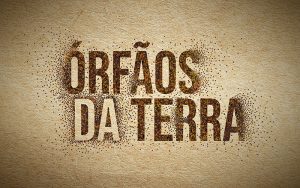 Read more about the article Atriz de ‘Órfãos da terra’ é encontrada morta dentro de casa