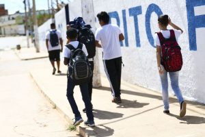 Read more about the article Número de jovens no ensino médio aumenta de 61% para 68,7% em 6 anos