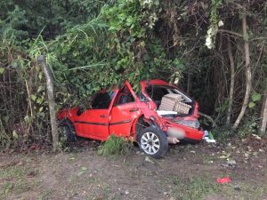 Read more about the article Criança fica ferida em acidente entre carro e ônibus, em Manaus