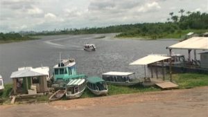 Read more about the article Canoa naufraga e deixa uma pessoa desaparecida, no AM