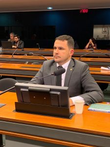 Read more about the article Alberto Neto faz balanço do primeiro semestre na Câmara dos Deputados