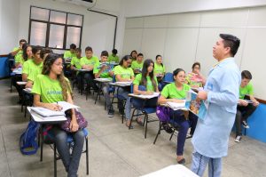 Read more about the article Formação continuada de professores é essencial para manter ensino de qualidade