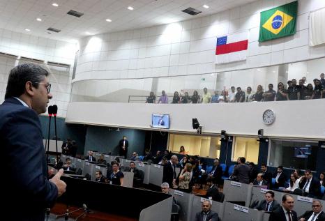 You are currently viewing Com um gasto de R$ 630 mil, Câmara retoma suas atividades