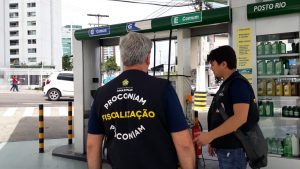 Read more about the article Gasolina apresenta nova baixa em preço, segundo pesquisa do Procon-AM