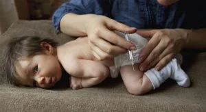 Leia mais sobre o artigo Surto de sarampo: Idade para vacinação cai para 6 meses em SP