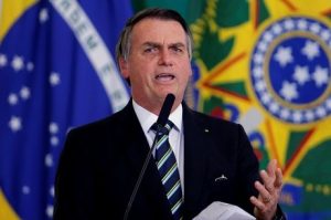 Read more about the article Bolsonaro confirma investigação de ameaça com plano para matá-lo