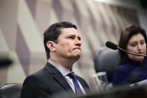 Read more about the article Sérgio Moro pede afastamento do cargo de ministro por uma semana