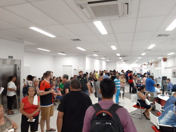 You are currently viewing Agência bancária de Manaus é novamente autuada por descumprimento à Lei da Fila