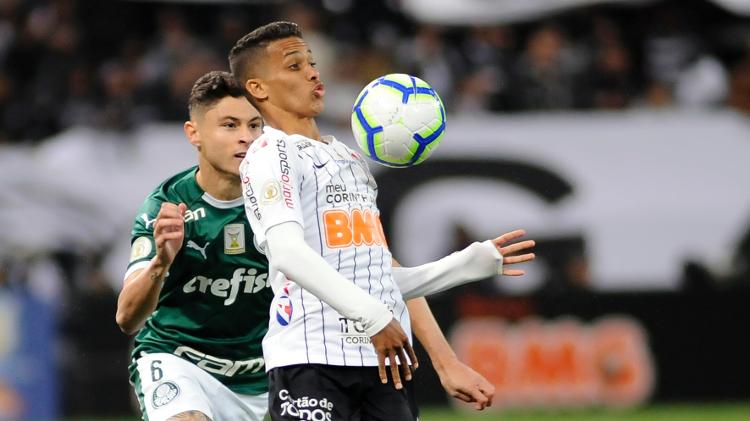 You are currently viewing Corinthians recebe o Goiás em jogo adiado do Brasileirão