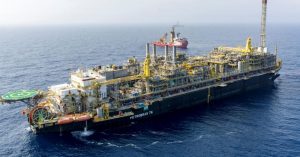 Read more about the article Petrobras tem forte alta no lucro do 2º trimestre, puxado pela venda da TAG