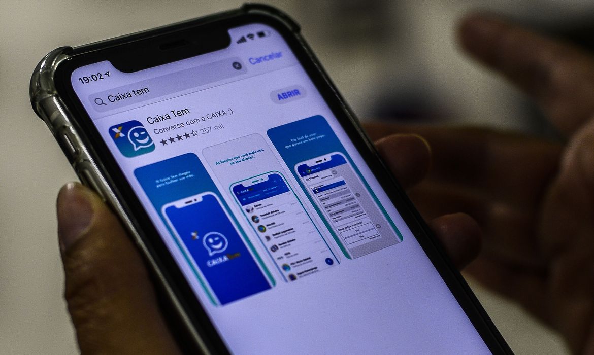 You are currently viewing Caixa paga hoje auxílio emergencial a 6,5 milhões de pessoas