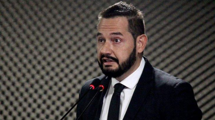 You are currently viewing Comitê da OAB denuncia vereador Carlos Portta por campanha antecipada e abuso de poder econômico