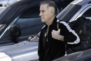 Leia mais sobre o artigo Eike Batista é condenado a 8 anos de prisão por manipulação do mercado financeiro