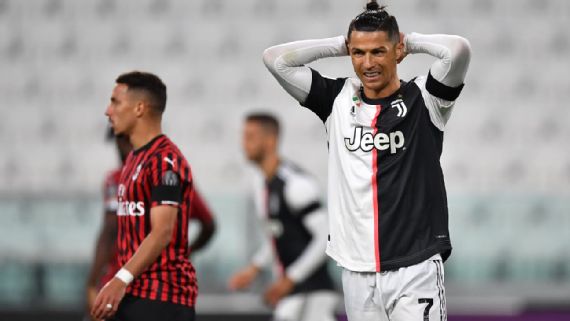 No momento, você está visualizando Cristiano Ronaldo erra pênalti, mas Juventus empata e vai à final da Copa da Itália