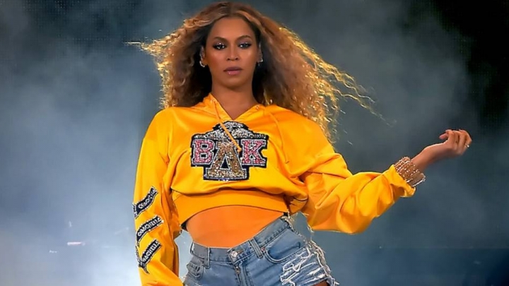 You are currently viewing Político dos EUA acusa Beyoncé de satanista e fingi ser negra