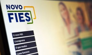 Read more about the article Fies: inscrições para financiamentos no ensino superior terminam hoje