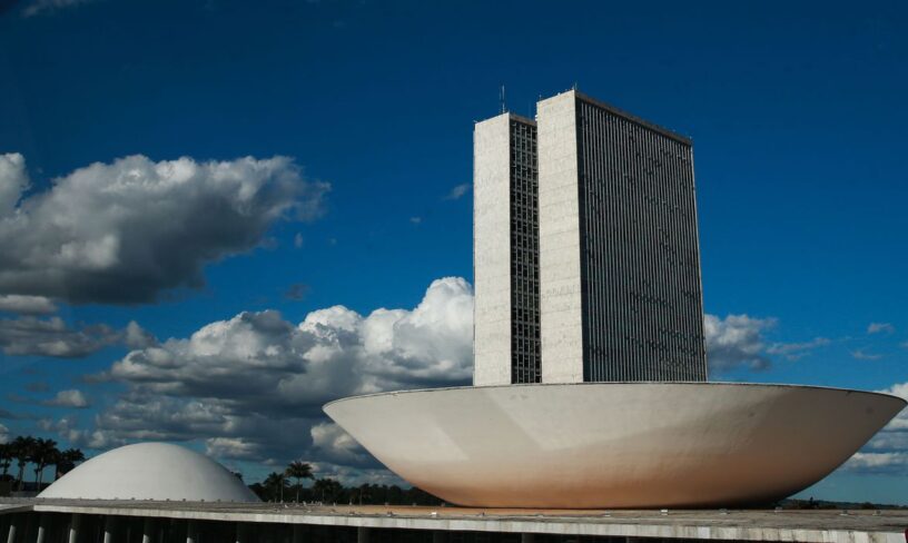 You are currently viewing Exonerações de Onyx Lorenzoni e Tereza Cristina são publicadas no DOU