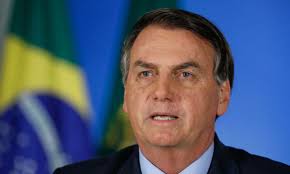 Read more about the article Bolsonaro apela para caminhoneiro não realizar greve e avalia medidas no diesel