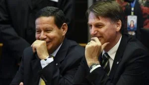 Leia mais sobre o artigo Mourão admite falta de diálogo com Bolsonaro e se vê fora da chapa em 2022