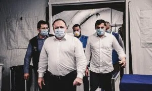 Leia mais sobre o artigo Pazuello espera transferir 1 500 pacientes do Amazonas