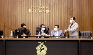 Leia mais sobre o artigo Assembleia Legislativa aprova repasse de R$ 160 milhões do FTI para combate à Covid-19 no interior