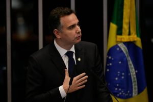 Read more about the article Rodrigo Pacheco é eleito presidente do Senado com apoio de Bolsonaro e Alcolumbre