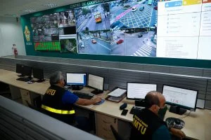 Leia mais sobre o artigo Prefeitura monitora frota de ônibus em tempo real