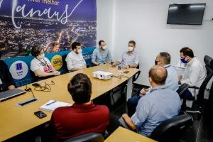 Leia mais sobre o artigo Em acordo com a Prefeitura, concessionárias de água, gás e telefonia se comprometem a evitar danos nas ruas de Manaus