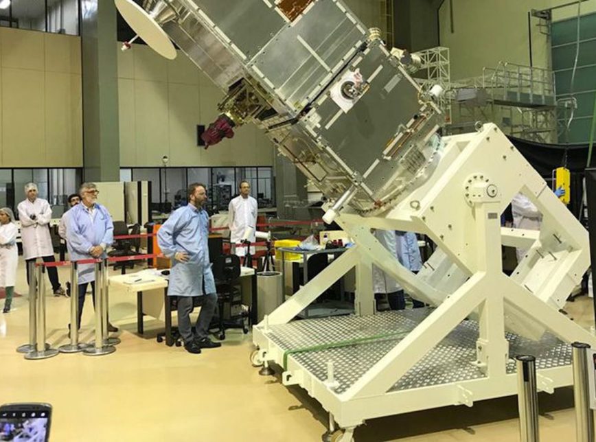 You are currently viewing Produzido no Brasil, satélite Amazonia-1 entrará em órbita em 28 de fevereiro